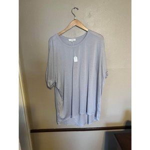 New. 1x Plus Size Umgee Top. Short Sleeve